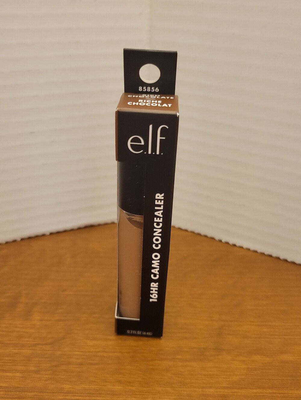 ELF 16HR Camo Concealer - Rich Chocolate. NEW